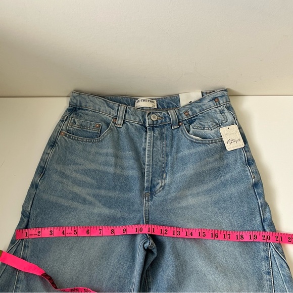 Free People We The Free Eden High Slouchy Flare Jeans Size 27 - Picture 14 of 17